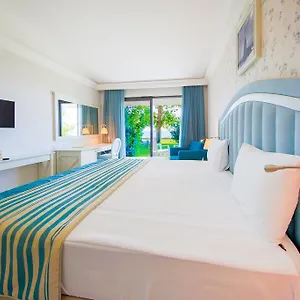 Queen Room Sea View